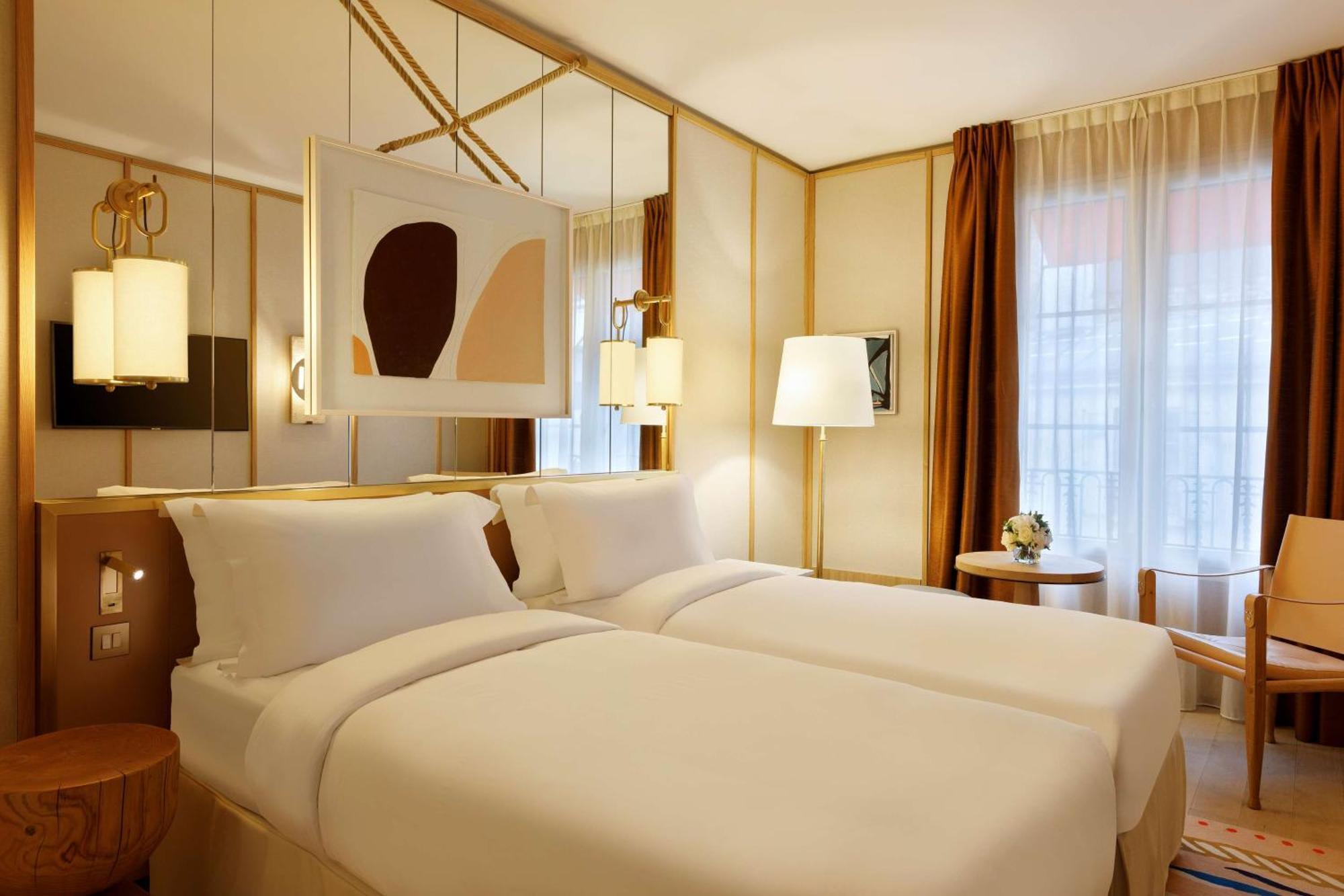 Le Belgrand Hotel Paris Champs Elysees, Tapestry By Hilton Екстериор снимка