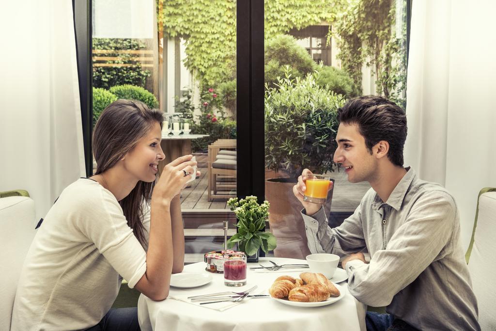 Le Belgrand Hotel Paris Champs Elysees Екстериор снимка